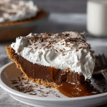Salted Caramel Chocolate Cream Pie