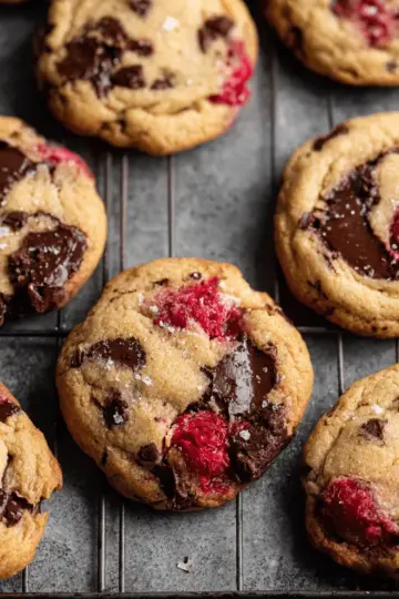 Raspberry Chocolate Chip Cookies