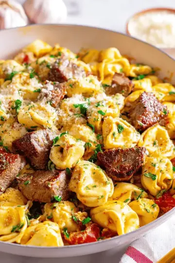 Garlic Parmesan Steak Tortellini