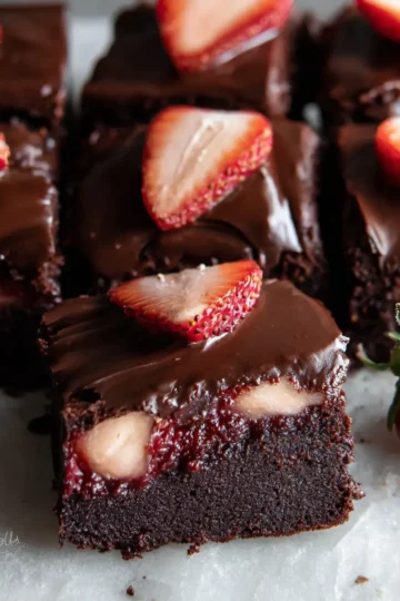 Chocolate-Covered Strawberry Brownies