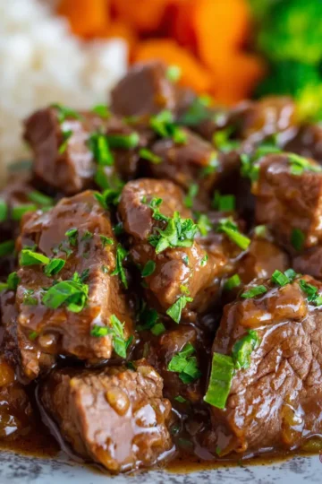 Crock Pot Beef Tips and Gravy