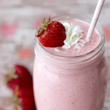 Strawberries and Cream Smoothie