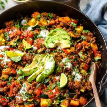 Ground Beef and Zucchini Skillet (Mexican-Inspired Flavors)
